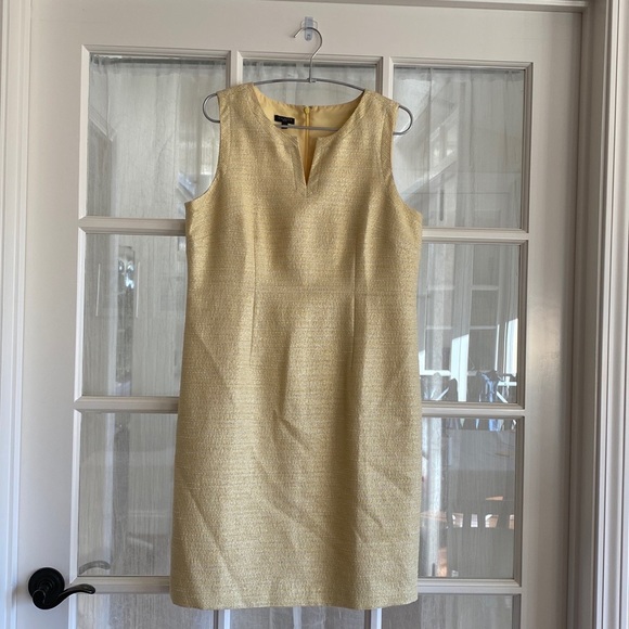 Talbot’s Gold-Weaved Dress & Jacket. - Picture 4 of 14